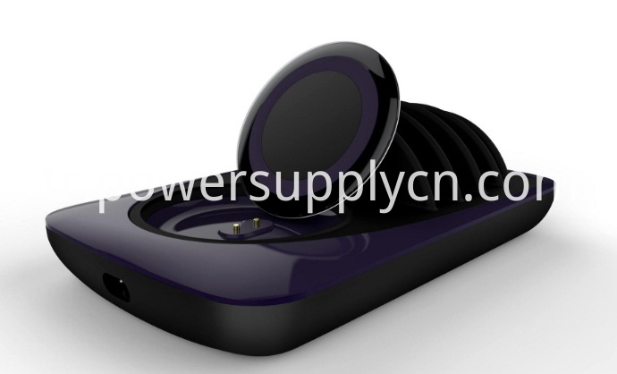 4 Usb Şarj Cihazı ile 3'ü 1 Arada Kablosuz Şarj Cihazı 3 In 1 Wireless Charging Pad With 4 Usb Charger
